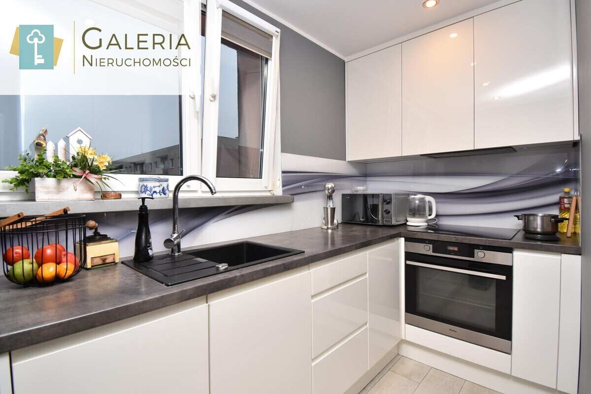 Elbląg GALERIA NIERUCHOMOŚCIZ pasji i miłości do nieruchomościNa sprzedaż: 3-pokojowe mieszkanie z balkonem w