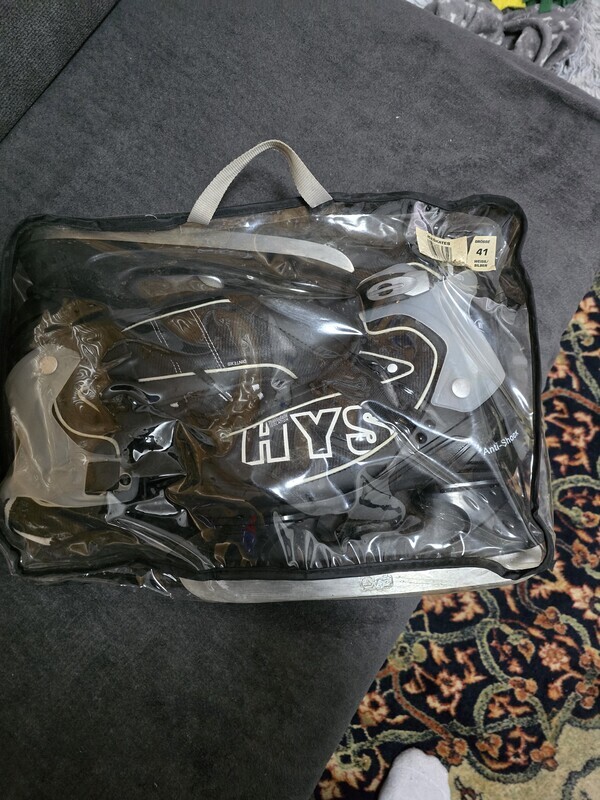 Elbląg Witam oddam za 50zl łyzwy