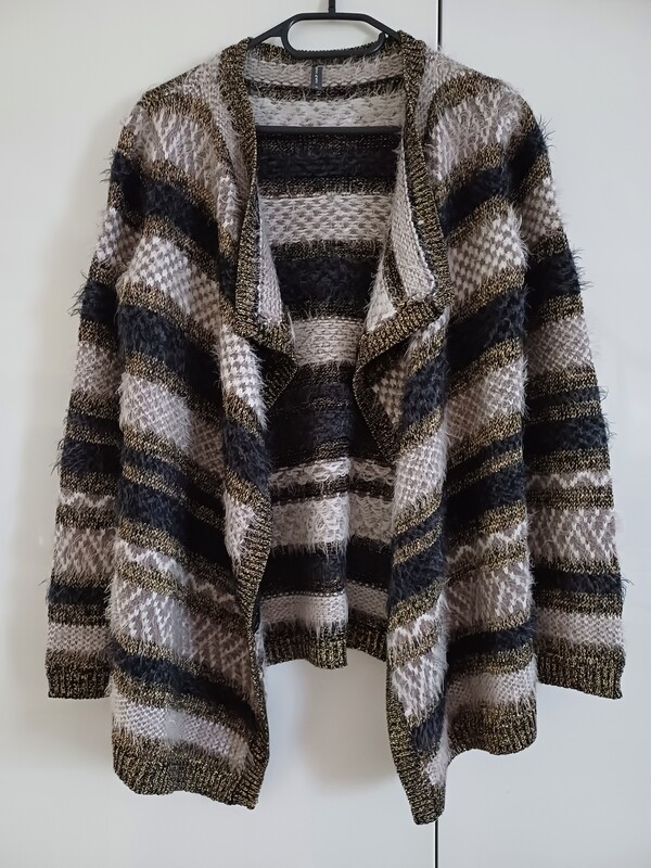 Elbląg Jak NOWY elegancki kardigan NAF NAF rozmiar z metki M ( według mnie pasuje na S M L) kolory szary, czarny złoty