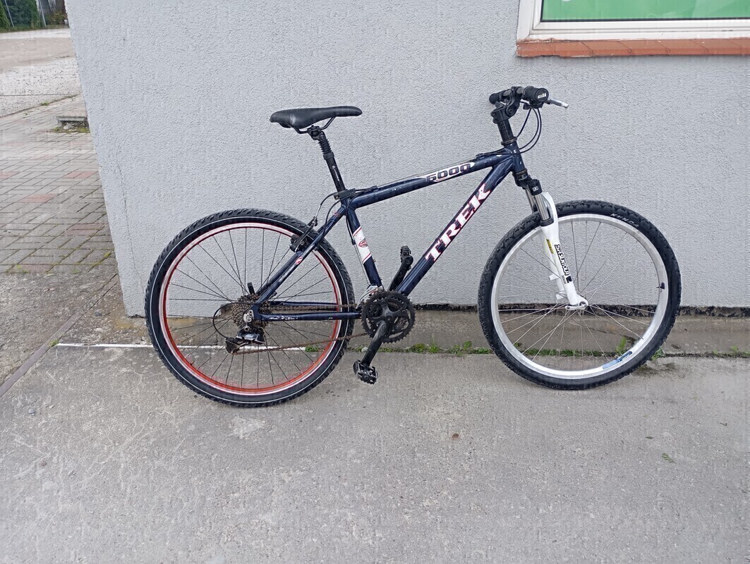 Elbląg Witam sprzedam rower Trek 6000.
Nowy amortyzator
Napęd deore na dojazdy do pracy czy szkoły!.