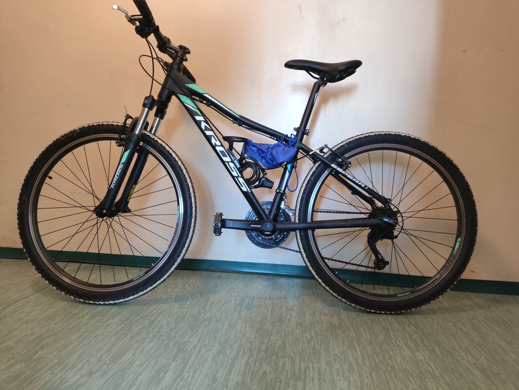 Elbląg Sprzedam rower górski Kross, stan - jak nowy, używany przez syna może z 10 razy w ciągu 6 lat