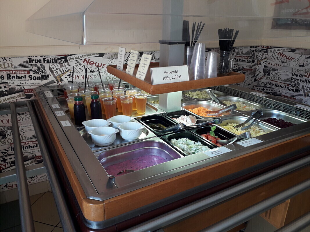 Elbląg Restauracja BAR SŁONECZNY (mamy czynne od 11.30-18.00 ) nawiążemy współpracę zz osobą do obsługi