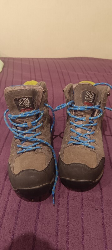 Elbląg Oddam za free potrzebującemu rodzicowi. Rozmiar 38.5