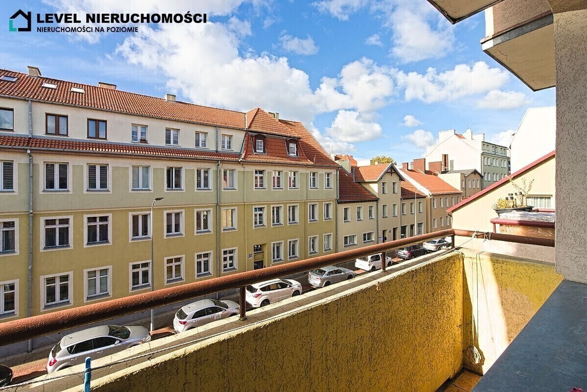 Elbląg LEVEL NIERUCHOMOŚCI Mieszkanie dwupokojowe do remontu, możliwość zrobienia