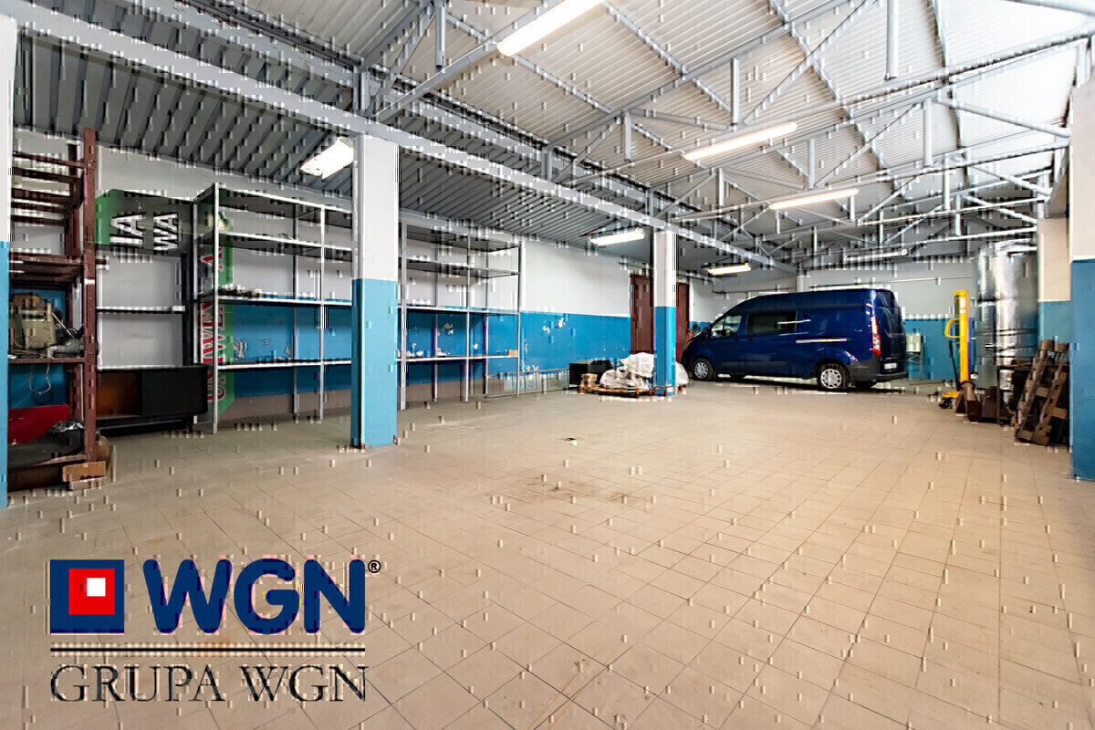 Elbląg Na wynajem jednokondygnacyjny budynek biurowo &ndash; produkcyjny położony przy ul. Łęczyckiej 29 w Elblągu.