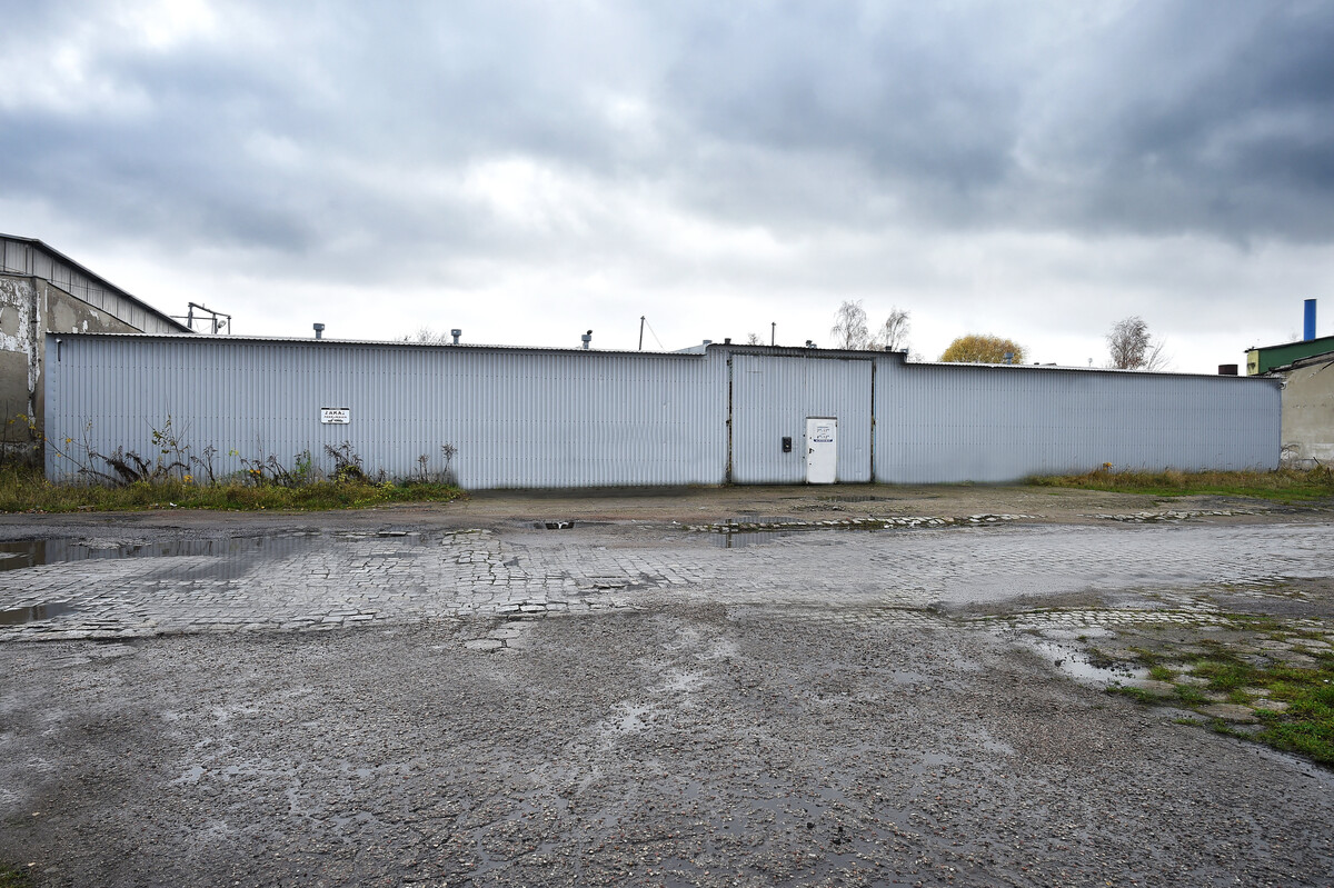 Elbląg WYNAJMĘ&nbsp; HALĘ MAGAZYNOWO-USŁUGOWĄ 900 m2 W CENTRUM ELBLĄGA. 