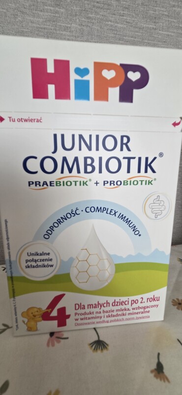 Elbląg Mleko HIPP 4.Junior COMBIOTIK. Po 2 roku zycia. Posiadam na sprzedaz 13 kartonów mleka hipp w proszku. Data