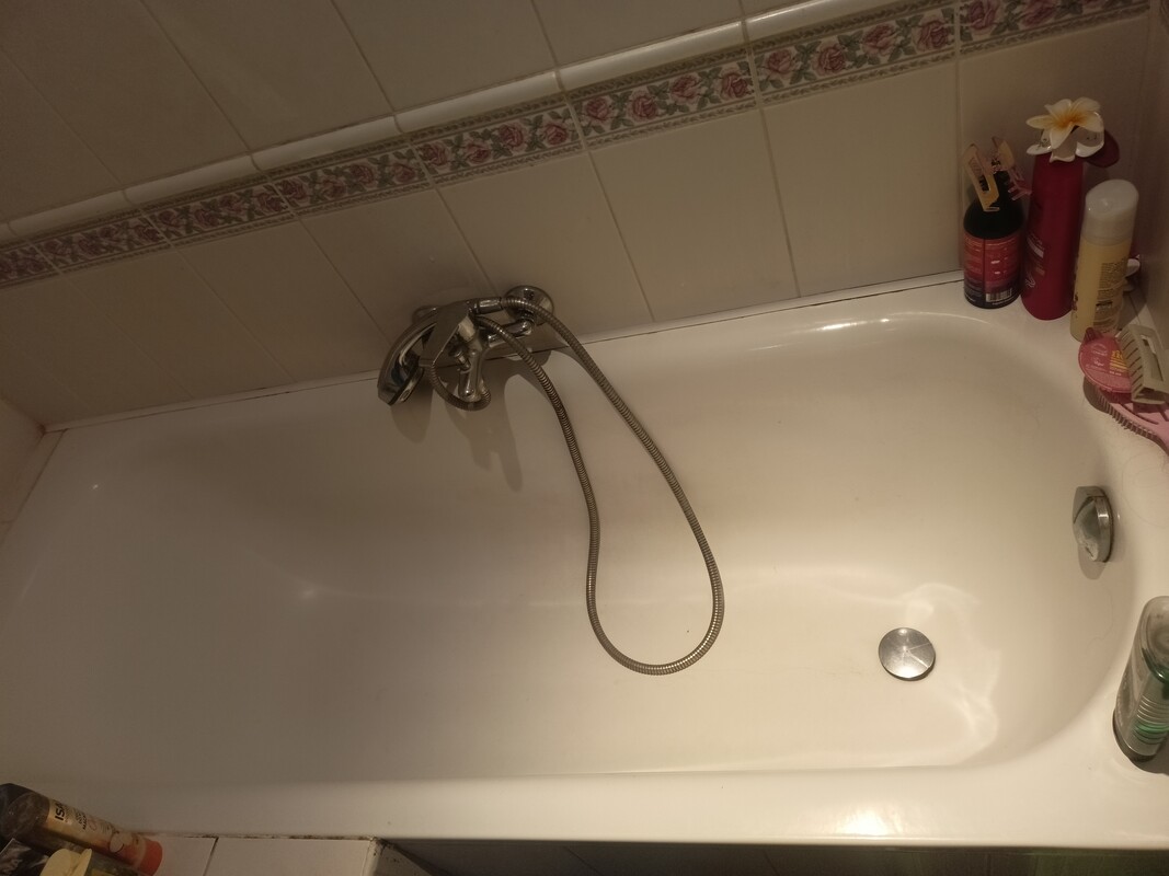 Elbląg Oddam wannę łazienkowa. odbior we własnym zakresie.