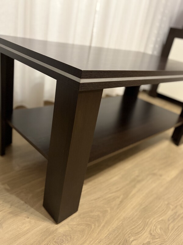 Elbląg Ława stolik kawowy – elegancka, stabilna, jak nowa!
Sprzedam solidną i nowoczesną ławę w kolorze ciemnego