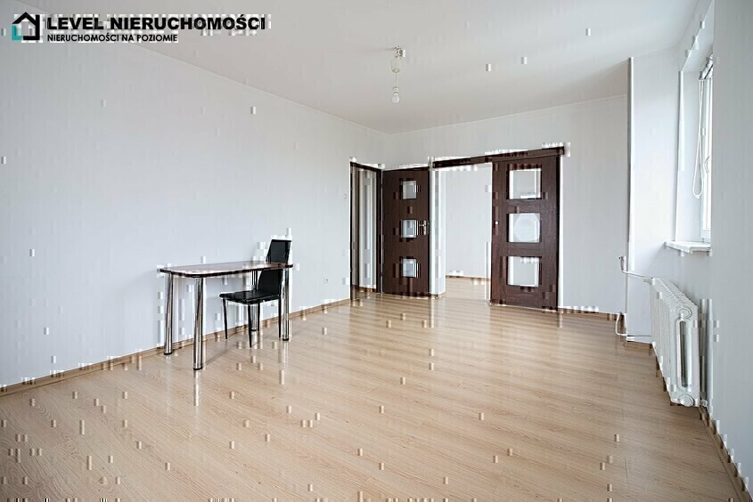 Elbląg LEVEL NIERUCHOMOŚCI&nbsp; Trzypokojowe mieszkanie z widokiemul. Królewiecka, ElblągNIERUCHOMOŚCI NA