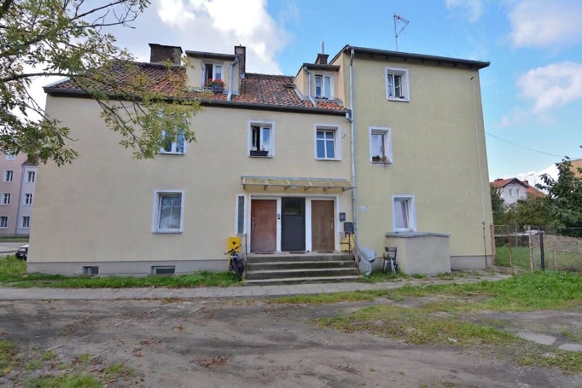 Elbląg NA SPRZEDAŻ MIESZKANIE, ELBLĄG, ULICA NOWODWORSKA, 2 POKOJE, PARTER, OGRÓDEK, PIWNICA. WGN Nieruchomości