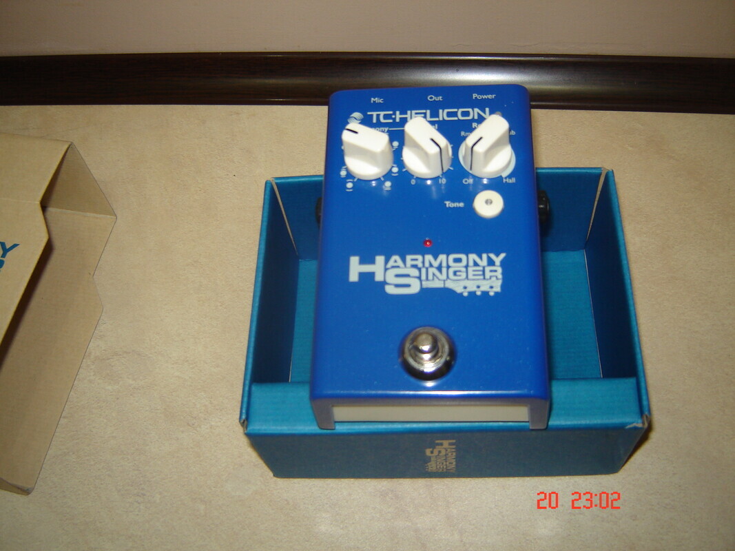 Elbląg Sprzedam nieużywany harmonizer wokalowy TC-HELICON Harmony singer 2.W zestawie zasilacz i kable.
