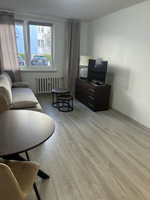 Elbląg Przytulne 2  pokojowe mieszkanie w centrum Elbląga – ul. Gwiezdna, 
Do wynajęcia od zaraz jasne, funkcjonalne