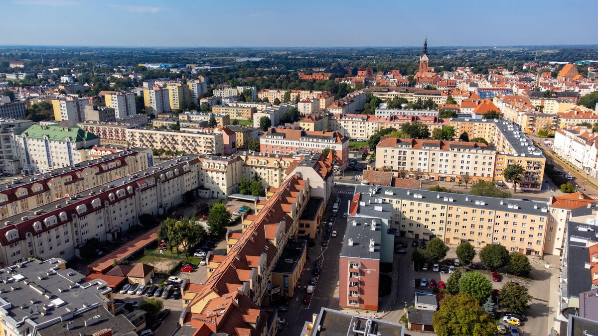 Elbląg TO MY SPRZEDAJEMYNIERUCHOMOŚCI W TYM MIEŚCIEBIURO NIERUCHOMOŚCIAMERICAN HOMEWYNAJMĘ - LOKAL - NITSCHMANNA