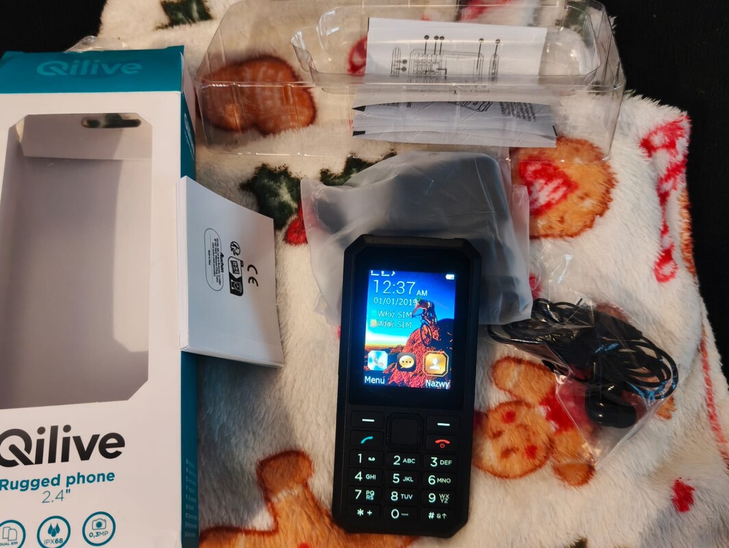 Elbląg Sprzedam Nowy Telefon dla aktywnych 
Wyjęty z pudełka w celu sprawdzenia i zdjęć. 
W zestawie z instrukcjami