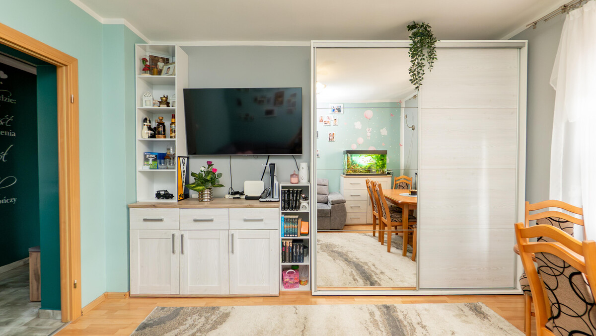 Elbląg &nbsp; TO MY SPRZEDAJEMYNIERUCHOMOŚCI W TYM MIEŚCIEBIURO NIERUCHOMOŚCIAMERICAN HOMEFOR SALE - 2 POKOJE - BRZESKA