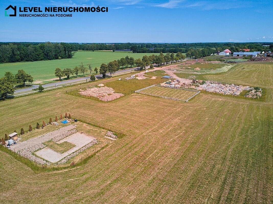 Elbląg LEVEL NIERUCHOMOŚCI  Działka  pod Braniewemul. Sikorskiego  NIERUCHOMOŚCI  NA POZIOMIE