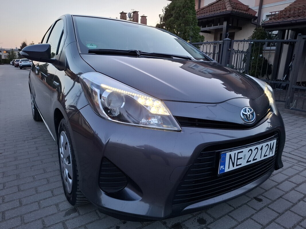 Elbląg TOYOTA YARIS HYBRID