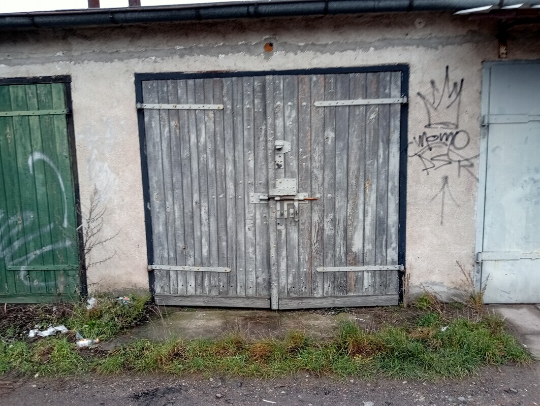 Elbląg Sprzedam garaż 19 m2 na ul Krakusa.