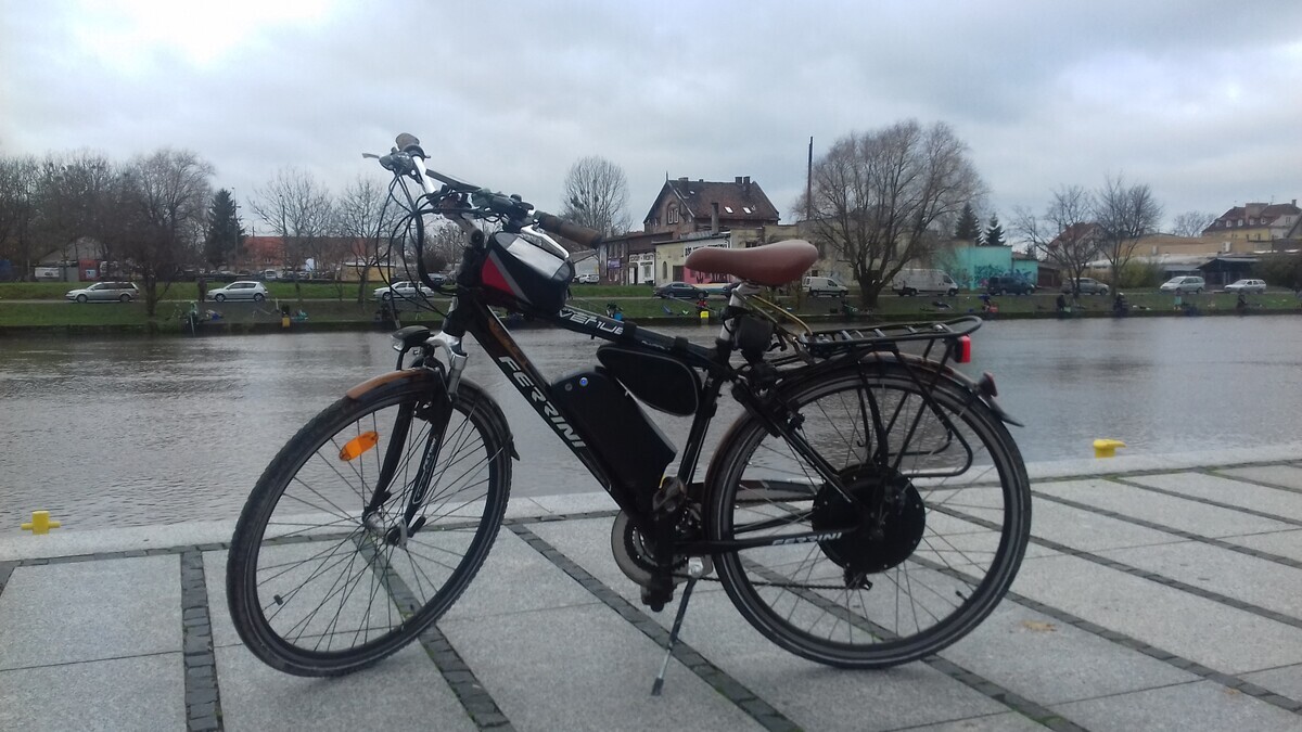 Elbląg Sprzedam męski Rower Elektryczny e-bike Ferrini. Moc 250 / 500W, 36V, roczna bateria, przerzutki Shimano,