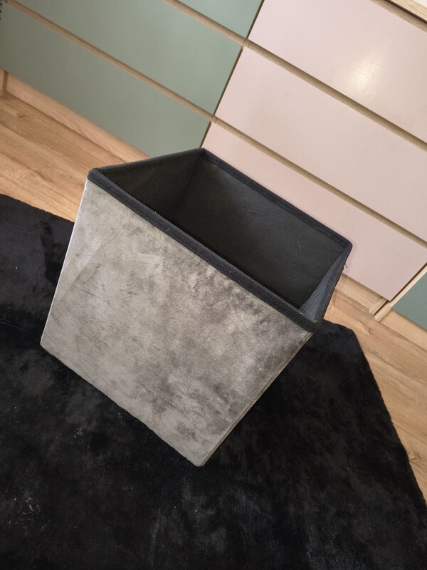 Elbląg Organizer pudełko welurowe kolor ciemny szary 39cmx39cm 15 zł