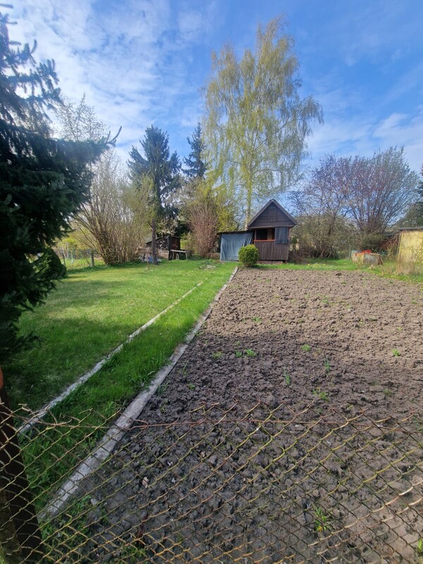 Elbląg Witam, sprzedam działkę rekreacyjną ROD koło ul lotniczej, działka posiada 300m2,na działce znajduję się woda