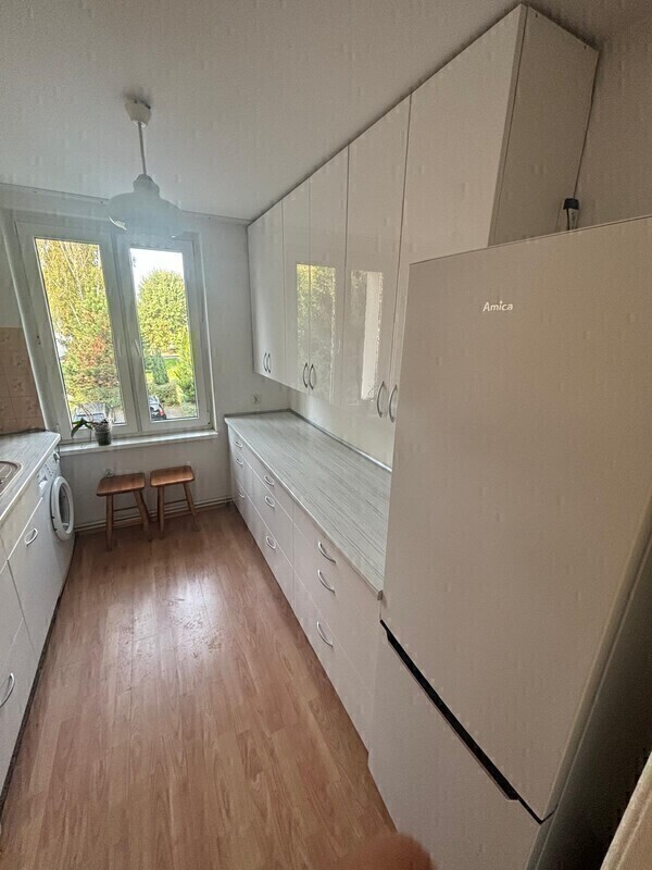 Elbląg Sprzedam wyjątkowe mieszkanie 60 m kw.4 pokoje, I piętro, osobna kuchnia, łazienka, przedpokój,