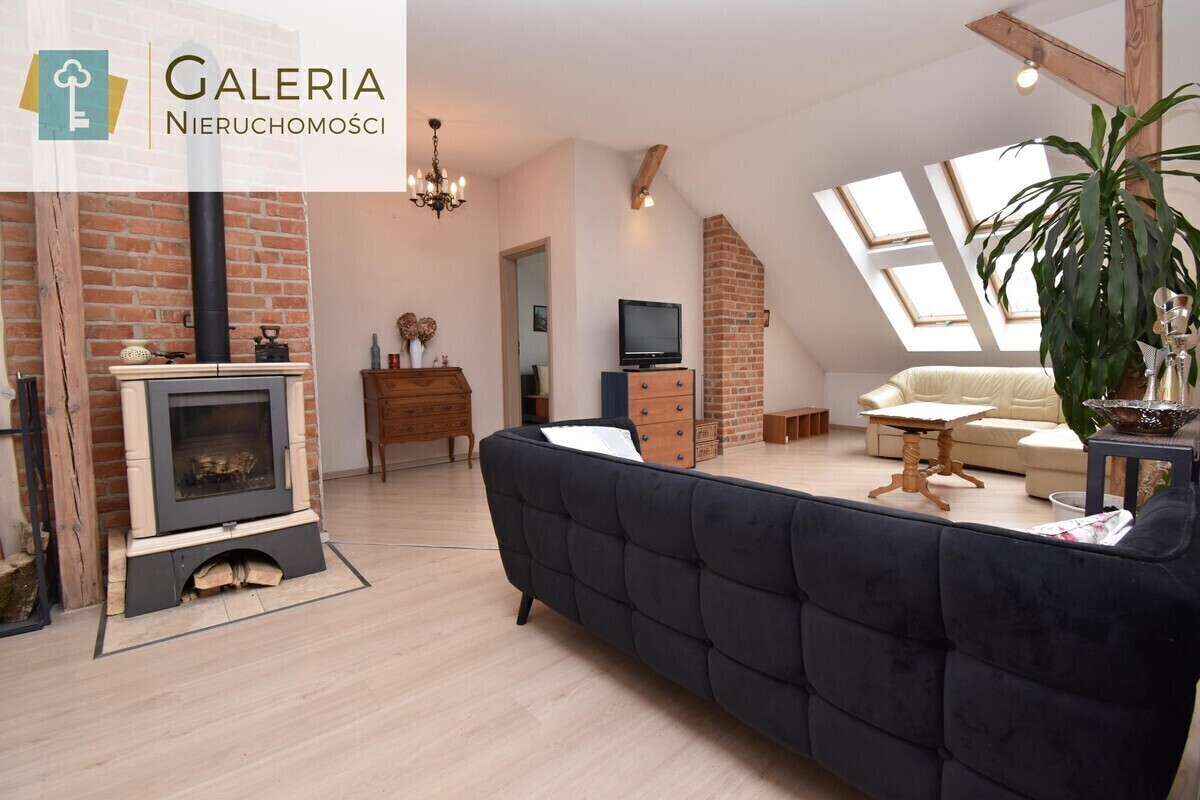 Elbląg GALERIA NIERUCHOMOŚCIZ pasji i miłości do nieruchomościNa sprzedaż: Duże, jasne mieszkanie z duszą i pięknym