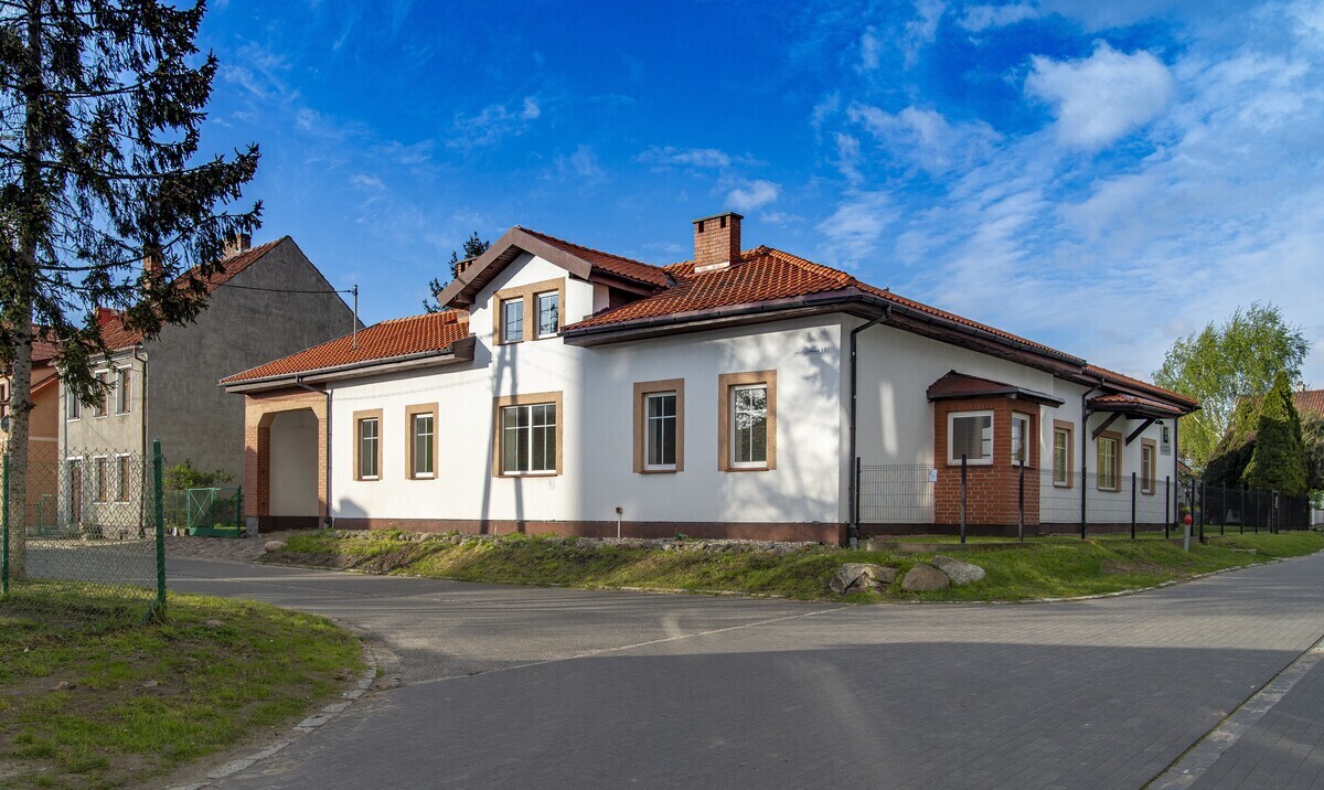 Elbląg AS NIERUCHOMOŚCI POLECAATRAKCYJNY DOM W TOLKMICKUTolkmicko, ul. Jagiellońska*Powierzchnia działki 757 mkw.