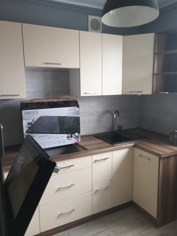 Elbląg Wynajmę mieszkanie w Elblągu mieszczące się na 4 piętrze przy ul. Ułańskiej. Mieszkanie o powierzchni 38m2