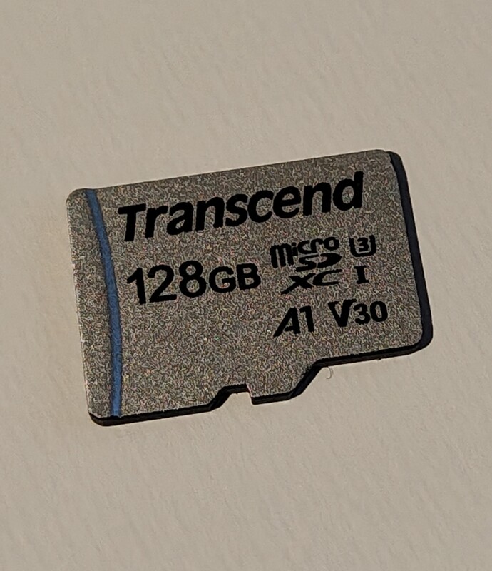 Elbląg Sprzedam szybką w pełni sprawną kartę pamięci micro SD 128 GB