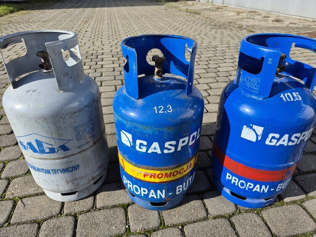 Elbląg Mam do sprzedania dwie butle gazowe używane, cena 180 zł za 1 sztukę