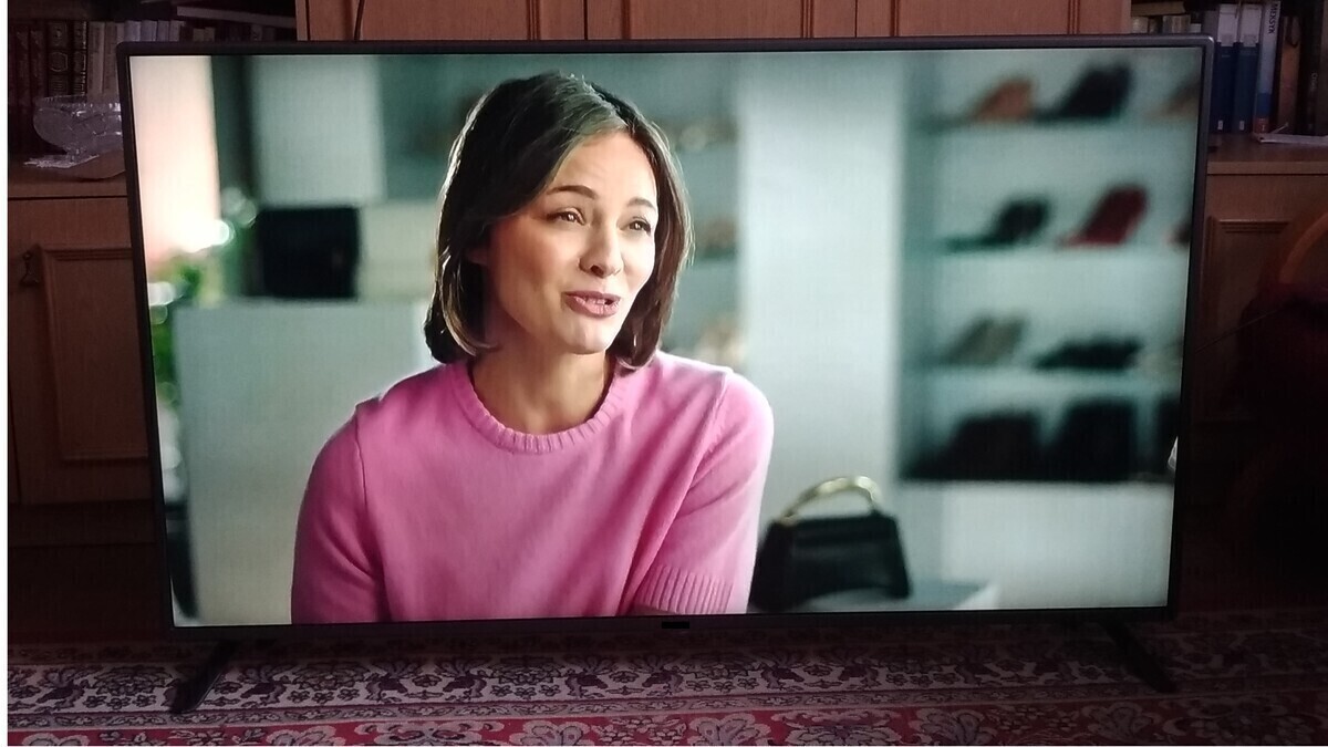 Elbląg Sprzedam telewizor led Samsung UE50RU7102K 50 cali z systemem Smart ( dostęp do internetu).
