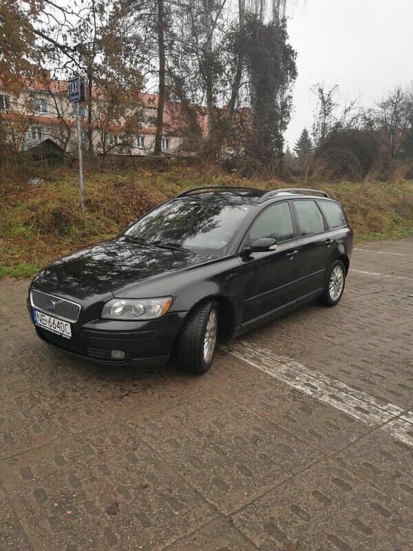 Elbląg Sprzedam Volvo V50 2.0 Disel, przebieg 368000.Auto sprawne gotowe do jazdy, stan techniczny dobry. Cena; 7900zł