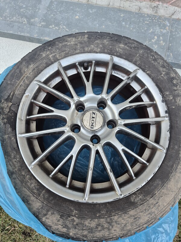 Elbląg Sprzedam 4 alufelgi 16 z oponami zimowymi. jeździły w toyota corolla verso.