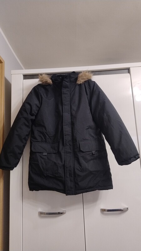 Elbląg Sprzedam kurtkę chłopięca, nowa z Pepco. Rozmiar 164.Nie trafiony rozmiar.