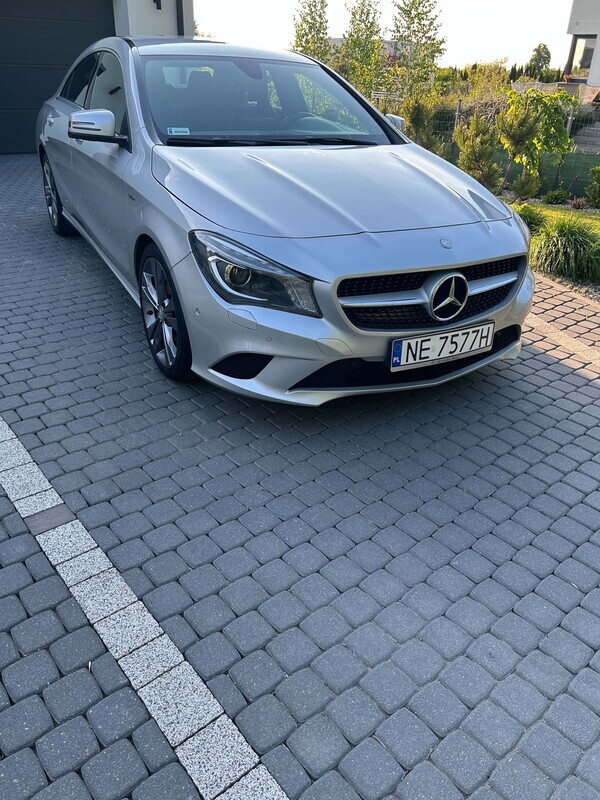 Elbląg SPRZEDAM MERCEDESA CLA 180&nbsp; W117 Z 2016R 1.6 BENZYNA W SUPER STANIE PRZEBIEG 142 TYŚ&nbsp; 