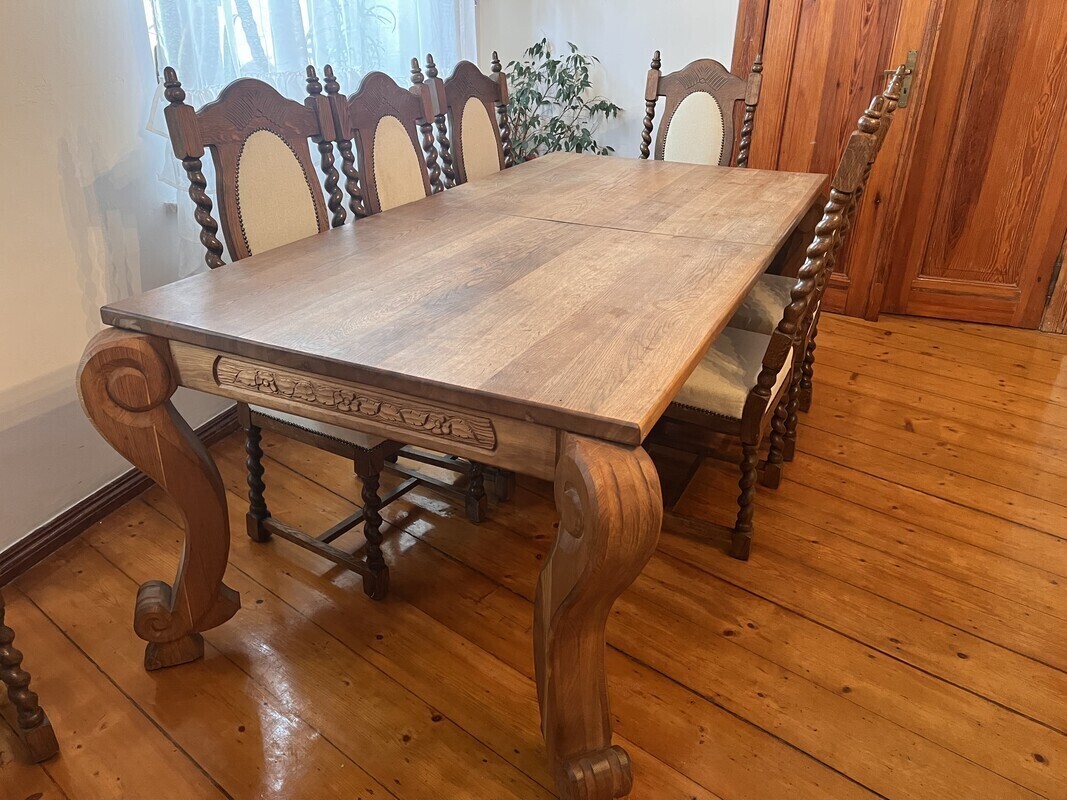 Elbląg Sprzedam duży stół dębowy - ręcznie rzeźbiony