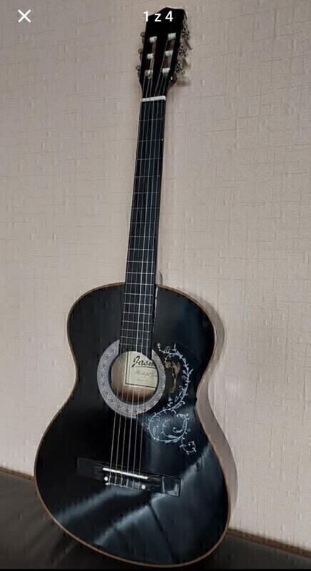 Elbląg Sprzedam gitarę klasyczną. Lakierowana, używana sporadycznie, bardzo zadbana. Szczerze polecam!