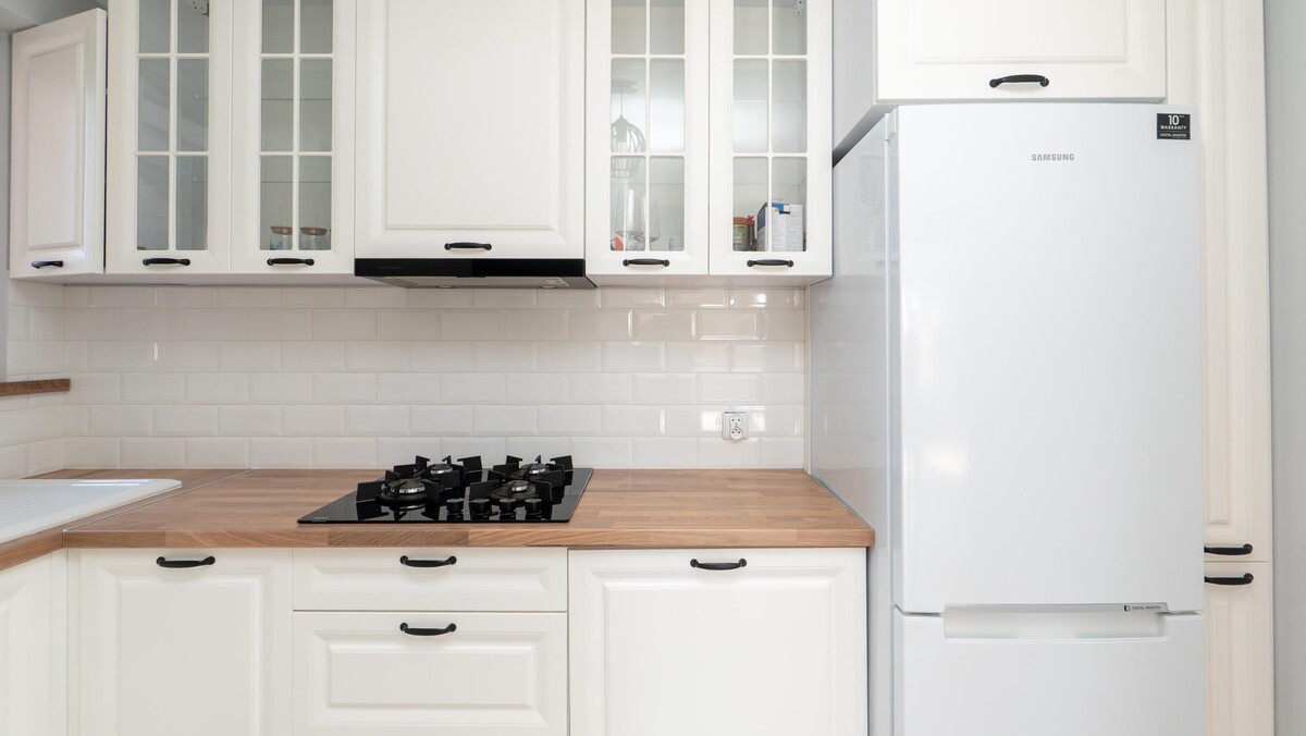 Elbląg TO MY SPRZEDAJEMYNIERUCHOMOŚCI W TYM MIEŚCIEBIURO NIERUCHOMOŚCIAMERICAN HOMEWYNAJMĘ - 3 POKOJE - STARY