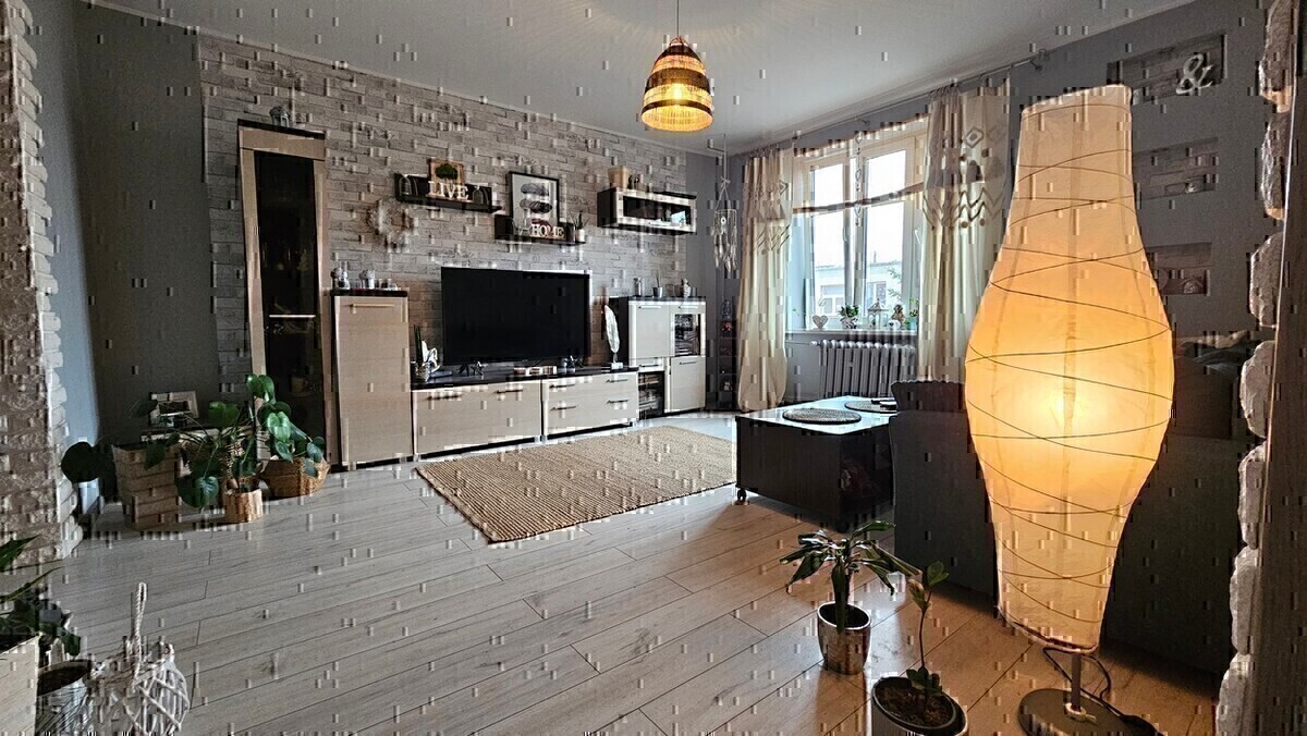 Elbląg BIURO NIERUCHOMOŚCISZULC& SZULCPowierzchnia mieszkania: 59 m2Garaż: 18 m2Ogródek: ok 100 m2Mieszkanie na