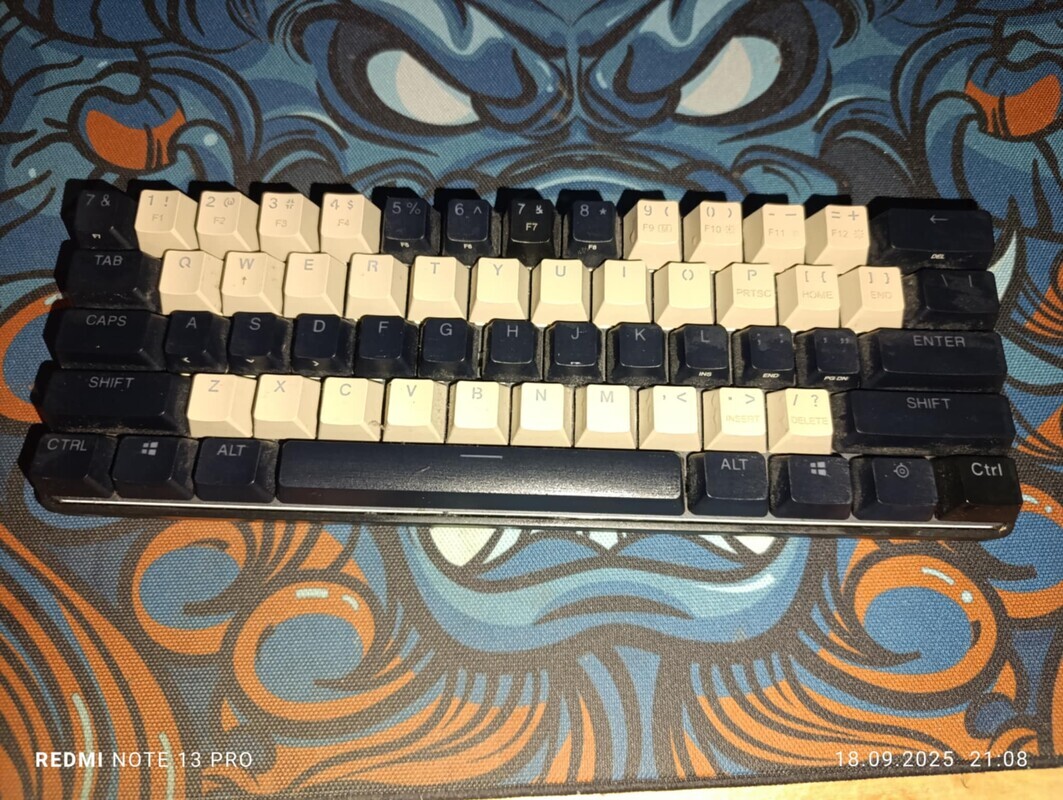 Elbląg Klawiatura Apex 9 mini, używana w dobrym stanie.