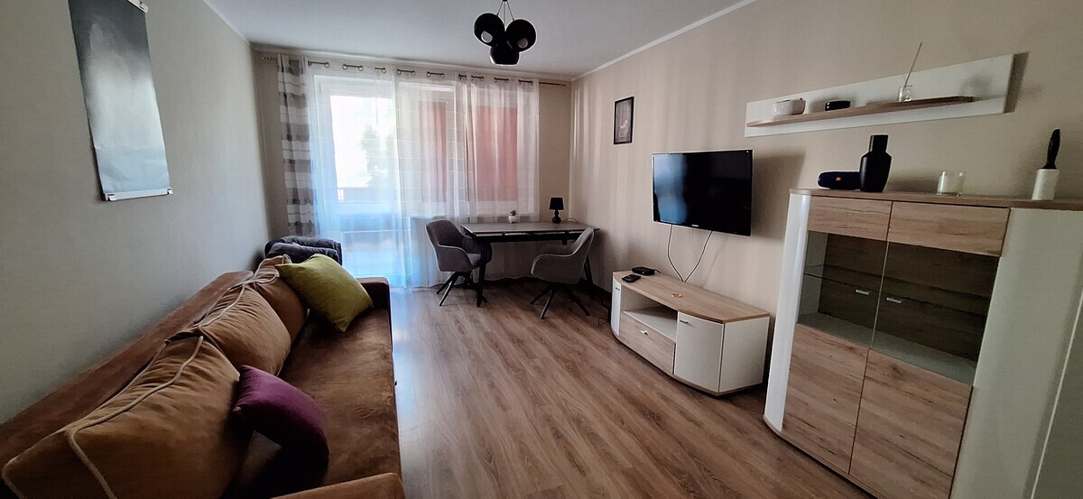 Elbląg Wynajmę komfortowe mieszkanie 2 pokojowe z balkonem, ciepłe, &nbsp; w pełni umeblowane, odświeżone. &nbsp;