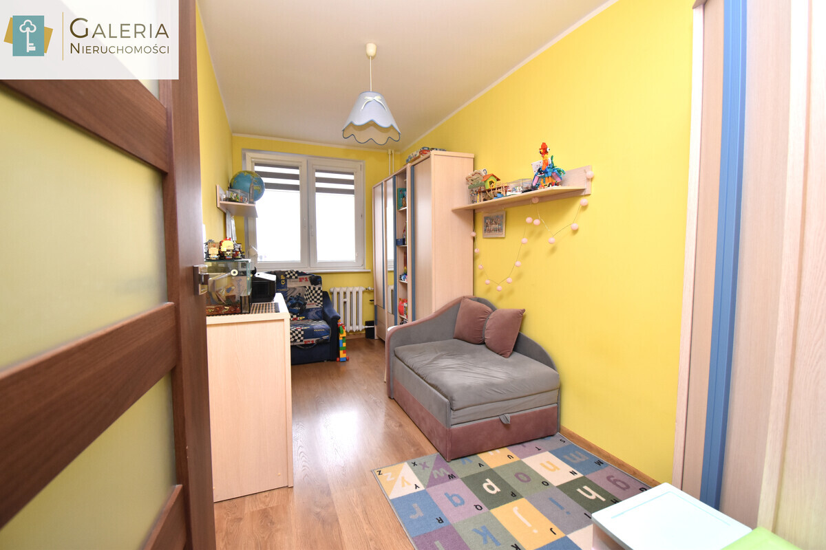 Elbląg GALERIA NIERUCHOMOŚCIZ pasji i miłości do nieruchomościNa sprzedaż: Dwa pokoje z balkonem blisko