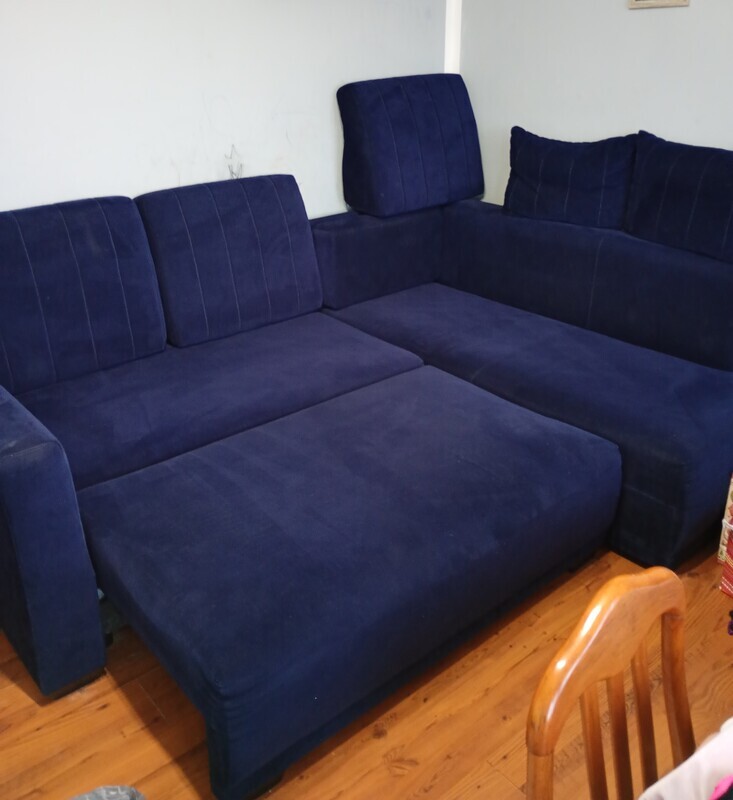 Elbląg Rogówka z funkcją spania z wodoodpornej tkaniny. 