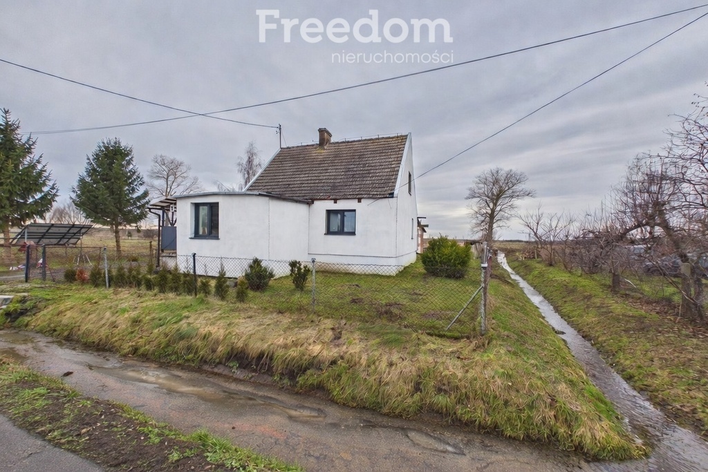Elbląg FREEDOM NIERUCHOMOŚCISprzedam dom - Rakowe pole.&nbsp;Dom oferuje funkcjonalny układ pomieszczeń na parterze