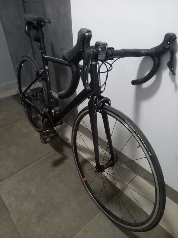 Elbląg Rower szosowy VAN RYSEL ZDR SHIMANO 105 Kolor: CZARNY MAT, Przedni widelec Carbon Rama rozmiar L koła 27,5