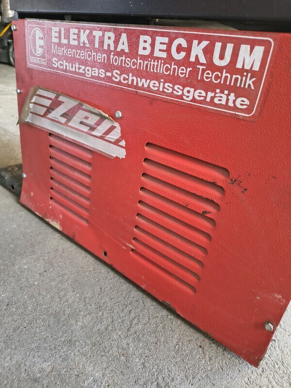 Elbląg Sprzedam niemiecki migomat Elektra Beckum Typ CO2 120/20T, ,zasilanie 230 V, w komplecie uchwyt spawalniczy,