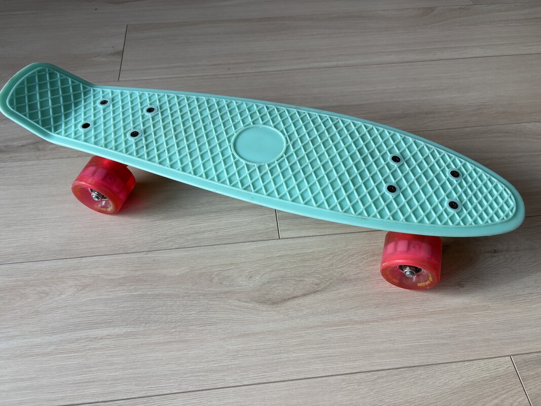 Elbląg na sprzedaż hulajnoga COOLSLIDE ze świecącymi kółkami, stan dobry