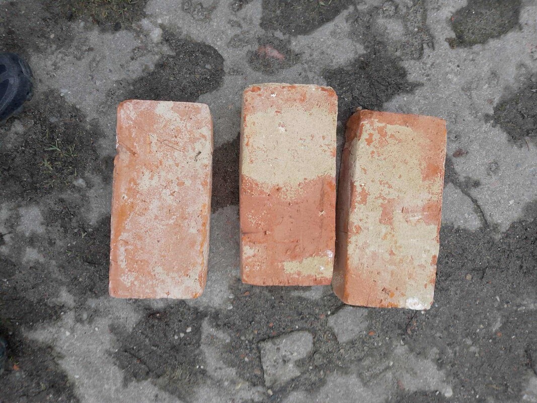Elbląg Sprzedam twarda cegle z budynku mieszkalnego